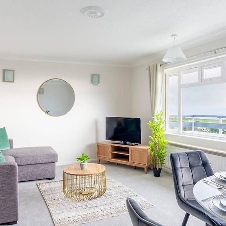 Breath Taking Sea View 2 Bedroom Sleeps 6- Parking Bournemouth Exterior foto